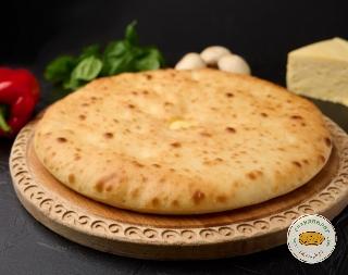 Осетинский пирог с курицей, сыром, грибами и болгарским перцем