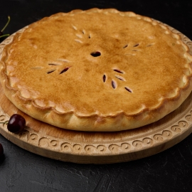 Осетинский пирог с вишней