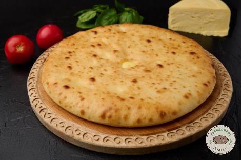 Осетинский пирог с сыром и помидорами