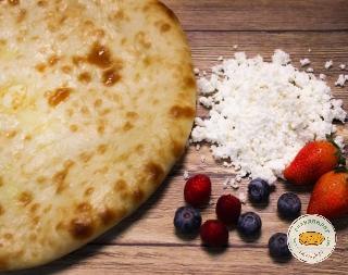 Пирог с творогом и малиной